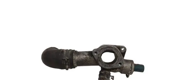 Engine coolant pipe/hose