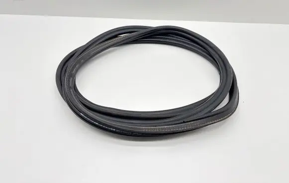 Audi Q3 F3 Trunk rubber seal (body) 83A827705A