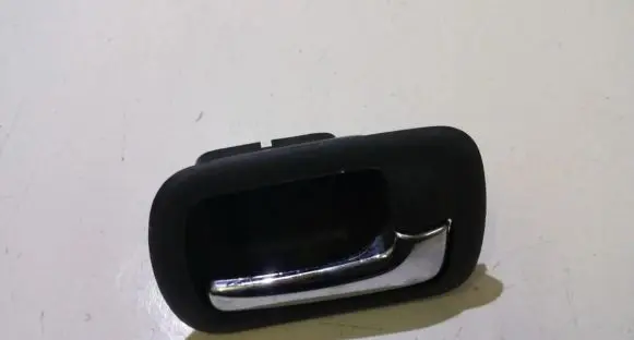 Rear door interior handle