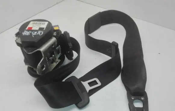 Audi A8 S8 D3 4E Front seatbelt 8E2857705 601397200B