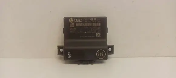 Audi A5 8T 8F Gateway control module 8T0907468AB