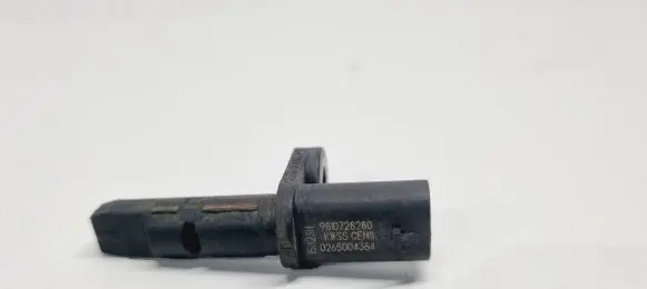 Peugeot 5008 II ABS brake wheel speed sensor 9810728280