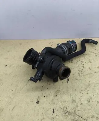 Mercedes-Benz C W204 Thermostat/thermostat housing A6512000615