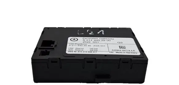 Mercedes-Benz E W211 Gateway control module A2114452500