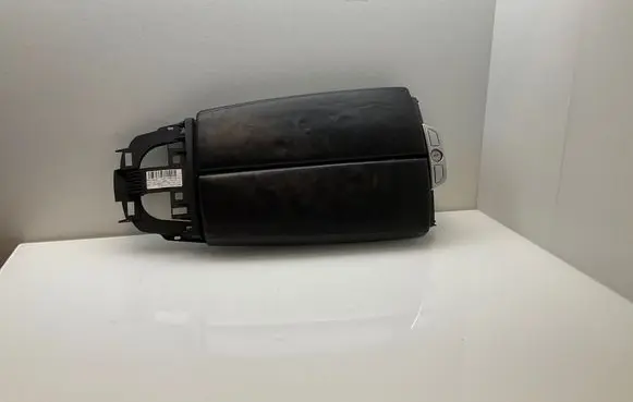 BMW 6 F12 F13 Armrest 9238313 66706121 C528513