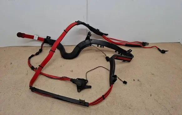 BMW 5 F10 F11 Positive cable (battery) 10304410 9150990