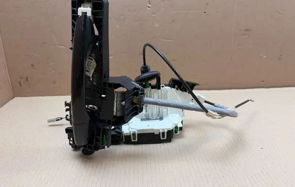 Mercedes-Benz E C207 W207 Front door lock A0997200435 A2077603840