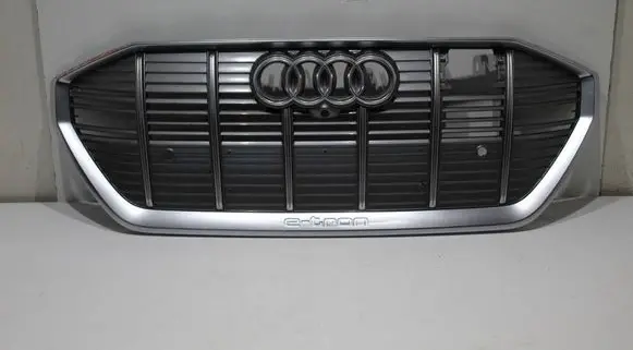Audi e-tron Front bumper upper radiator grill 4KE853651 4KE853651B 4KE853651A