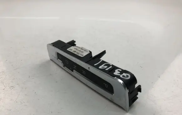 Audi Q5 SQ5 Other switches/knobs/shifts 8K1713463