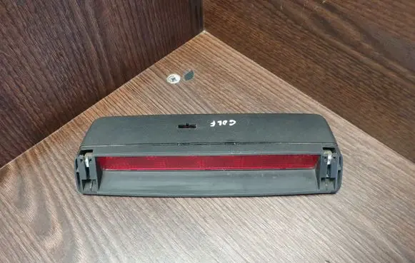 Volkswagen Golf III Third/center stoplight
