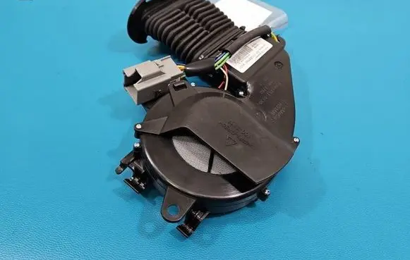 Ford Fusion II Central body control module GU5A96600D42BB IMPRK1577991