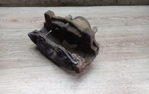 Volvo S80 Front brake caliper