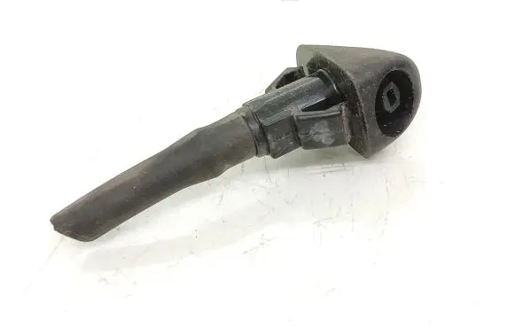 Windshield washer spray nozzle