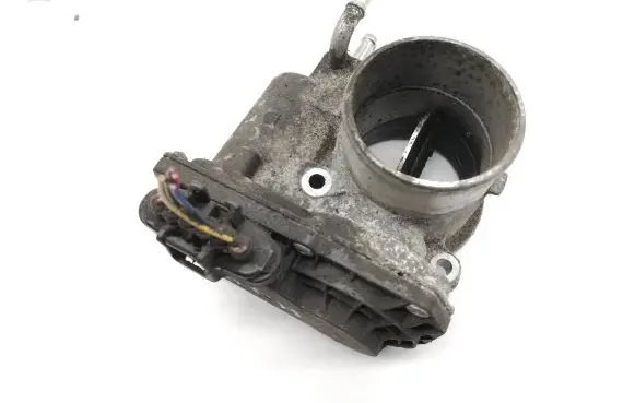 Toyota Verso-S Throttle valve 261000R020