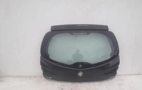 Alfa Romeo 147 Tailgate/trunk/boot lid