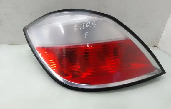 Opel Astra H Rear/tail lights 24451835