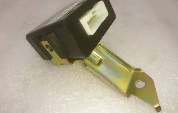 Toyota Avensis T250 Light module LCM 8996005020 07090668 L889L00998