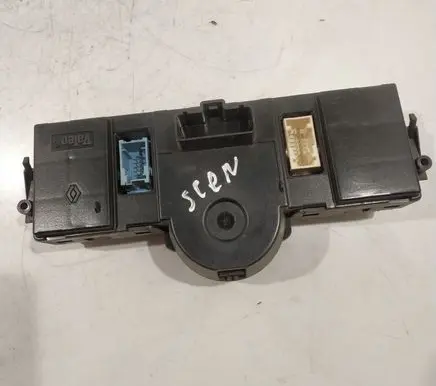 Renault Scenic II - Grand scenic II Climate control unit 8200344841