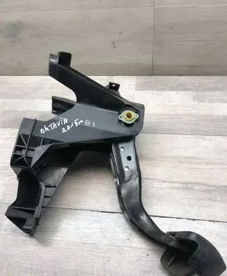 Skoda Octavia Mk3 (5E) Brake pedal 5Q1723058AJ 15102014