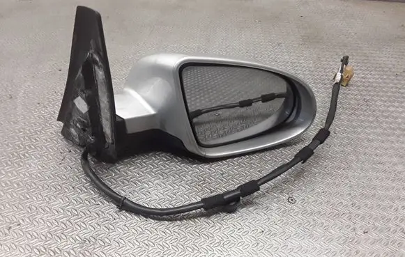 Audi A2 Front door electric wing mirror E9011025