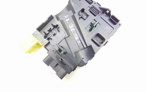 Audi A3 S3 A3 Sportback 8P Steering angle sensor 8P0953549BS