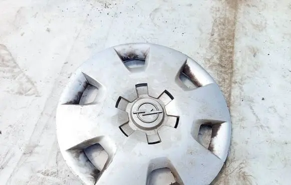 Opel Meriva A R15 wheel hub/cap/trim 13211441