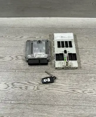 BMW 3 F30 F35 F31 Engine ECU kit and lock set 8586540 0281031950 030300688