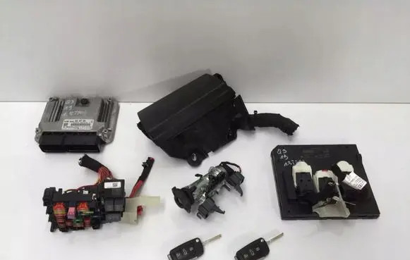 Engine ECU kit and lock set