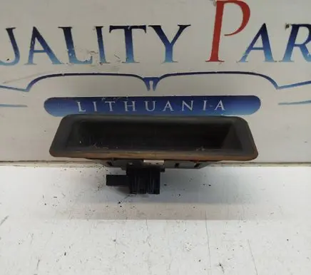 BMW X5 E70 Tailgate/trunk/boot exterior handle 7118158