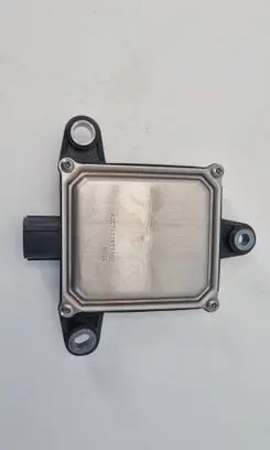 Toyota Yaris XP210 Blind spot module 10R047527 881620D030 80168