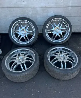 Audi Q7 4L R22 alloy rim 