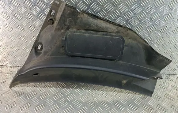 Mini Cooper Countryman R60 Wiper trim 9808097
