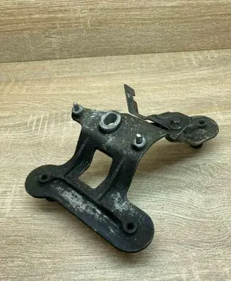 Mercedes-Benz E W211 ABS pump bracket A2114310840