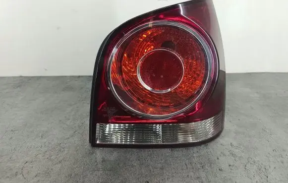 Volkswagen Polo IV 9N3 Rear/tail lights 