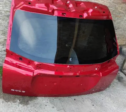 Peugeot 2008 II Tailgate/trunk/boot lid 9831045880