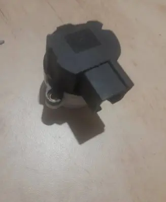 Volvo XC90 Ignition lock contact 8645228
