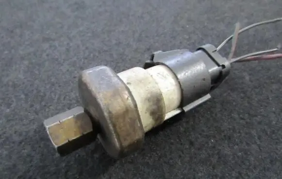Air conditioning (A/C) pressure sensor
