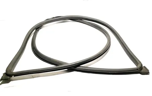 Volkswagen Touareg I Engine compartment rubber 7L6823707C