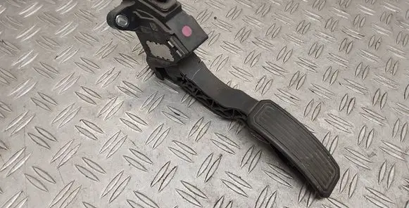 Toyota Verso Accelerator throttle pedal 7811002020