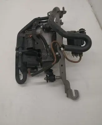 BMW X5 F15 Air suspension compressor/pump 443020019