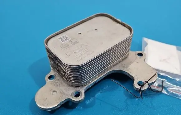 Opel Grandland X Engine oil radiator IMPRK1545520