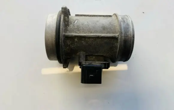 Audi A6 S6 C5 4B Mass air flow meter 059906461d afh7025c