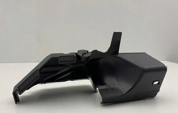 Ford Mondeo MK V Radiator trim BS71-8311-AA