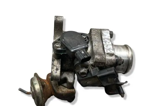 Honda Civic EGR valve R18A2