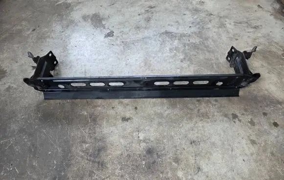 Volvo XC60 Bottom radiator support slam panel 31265124