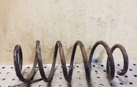 Skoda Fabia Mk2 (5J) Front coil spring