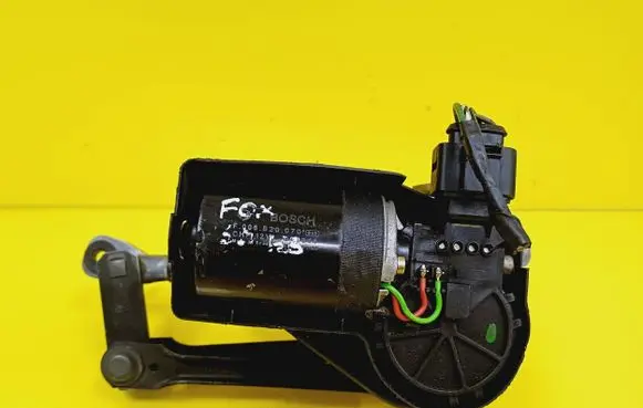 Volkswagen Fox Front wiper linkage and motor