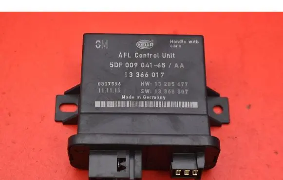 Opel Astra J Engine control unit/module ECU 13366017