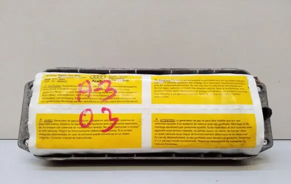 Audi A3 S3 8P Passenger airbag 8P0880202 8PO880202
