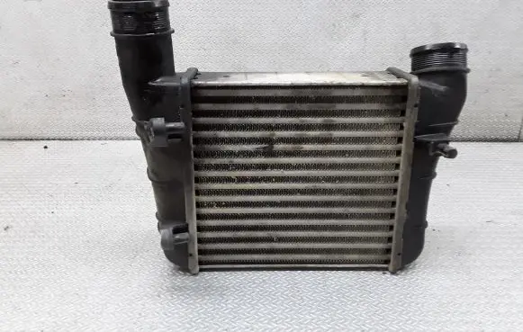 Audi A4 S4 B7 8E 8H Intercooler radiator 8E0145805S